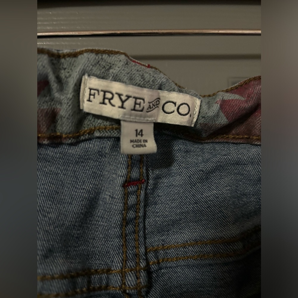 FRYE AND CO. Mid Rise Crop Flare Exposed Button Stretch Jeans Size 14 - Picture 2 of 6